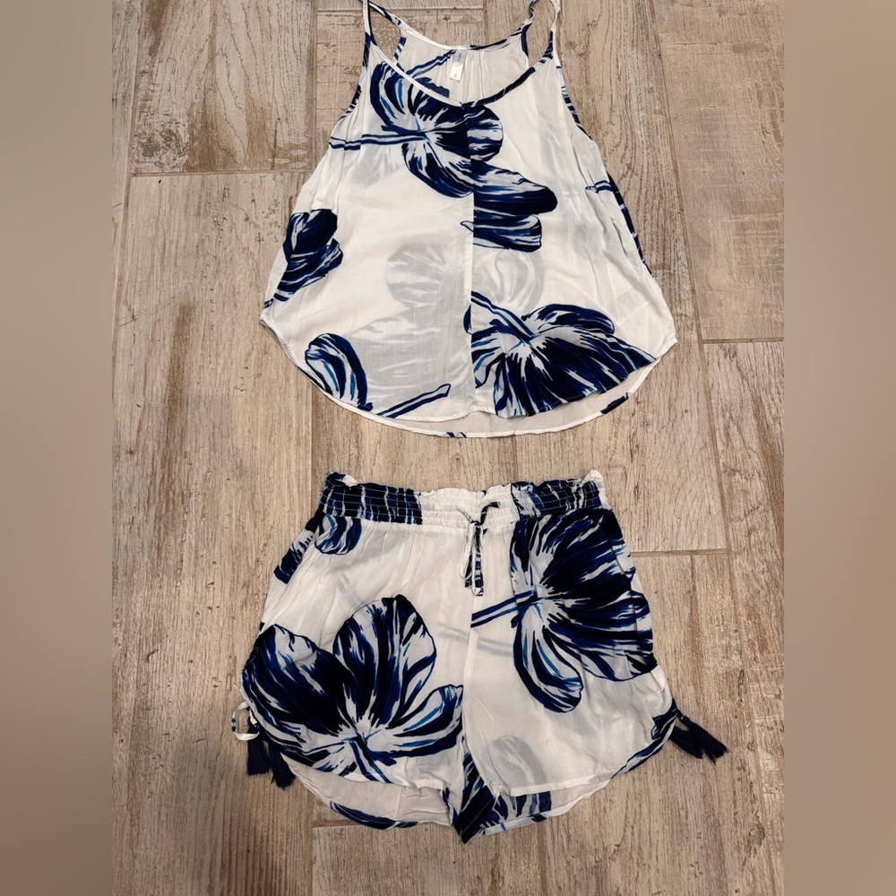 White and Blue Floral Pajama Set